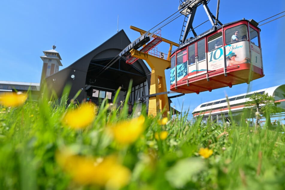 Für 10,4 Millionen Euro wird das Skigebiet am Fichtelberg inklusive historischer Schwebebahn verkauft.
