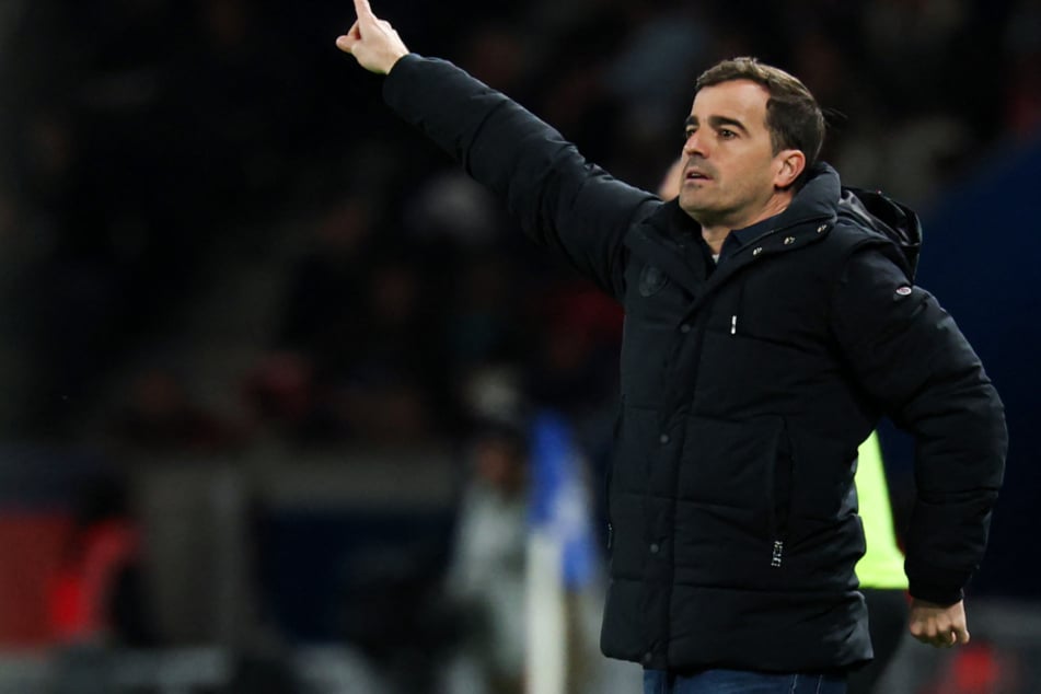 Carles Martínez Novell (42) wird Bayer 04 Leverkusen in der neuen Saison als Cheftrainer betreuen.