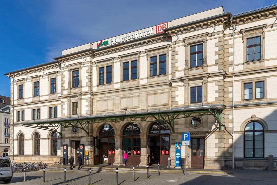 16 Jahre war der Chemnitzer Hauptbahnhof vom Fernverkehr angeschnitten, das änderte sich im Juni 2022.