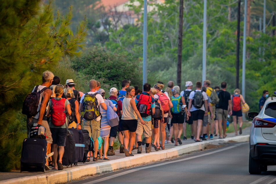 Viele Touristen auf Samos mussten aus Sicherheitsgründen ihre Hotels verlassen.