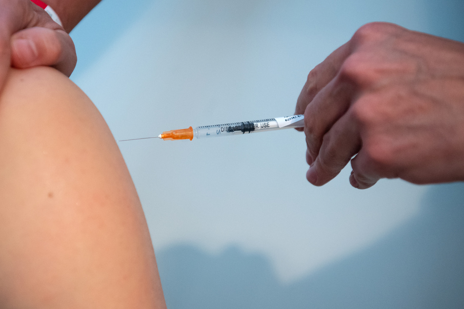 Der Dachverband privat betriebener Pflegeheime in Thüringen hofft, dass sich die Impfquote durch den neuen Impfstoff des US-Herstellers Novavax erhöhen lässt.