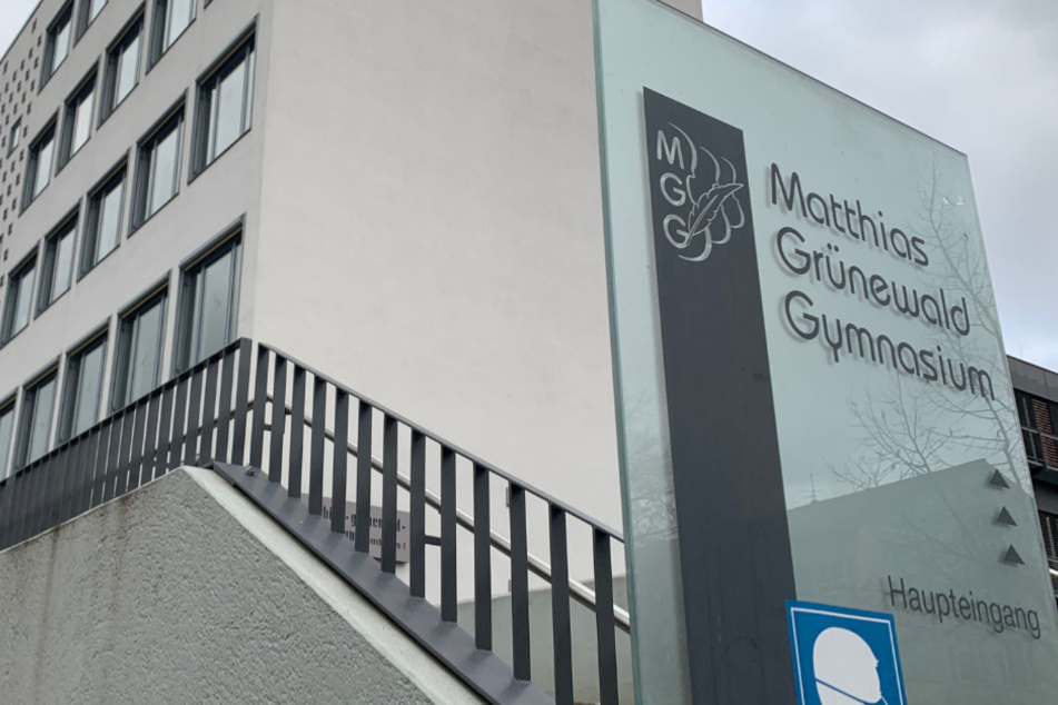 Gymnasium bietet Impfaktion für Schüler an: Eltern reagieren mit Todesdrohungen