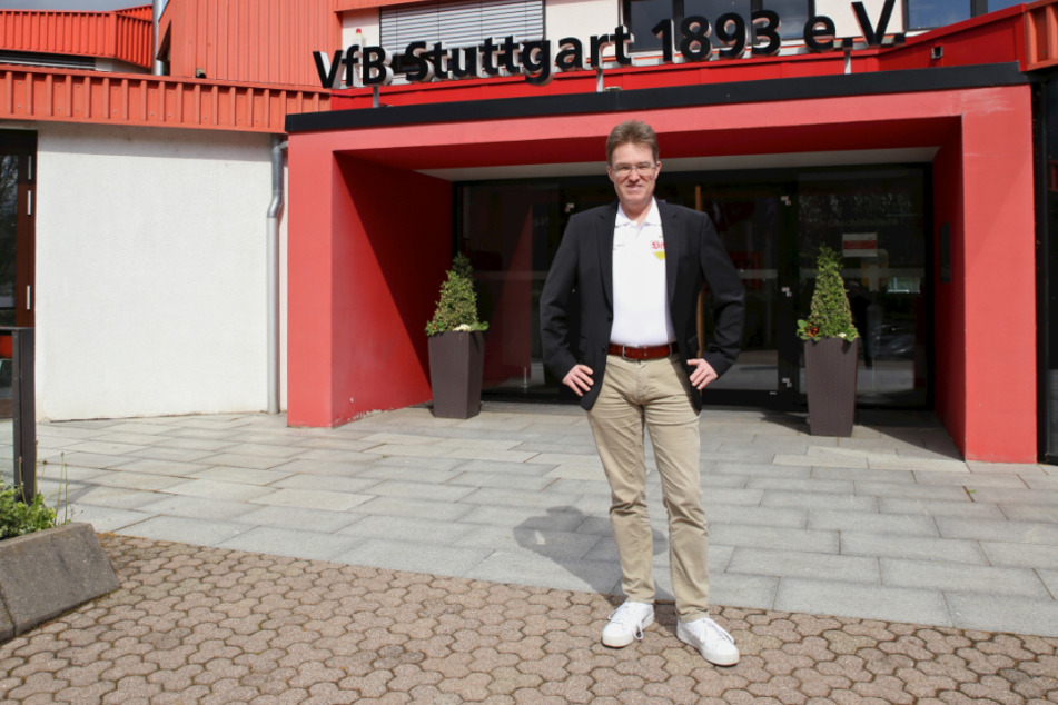 VfB-Präsidentschaftskandidat Pierre-Enric Steiger (49) provozierte mit einer Aussage im Podcast "Bruddelei" eine Rassismus-Debatte.