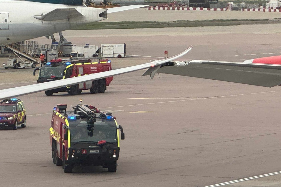 Eine Boeing 787 von "Virgin Atlantic" ist mit einem Airbus A350 der "British Airways" zusammengestoßen. Dabei wurden beide Flugzeuge leicht beschädigt.