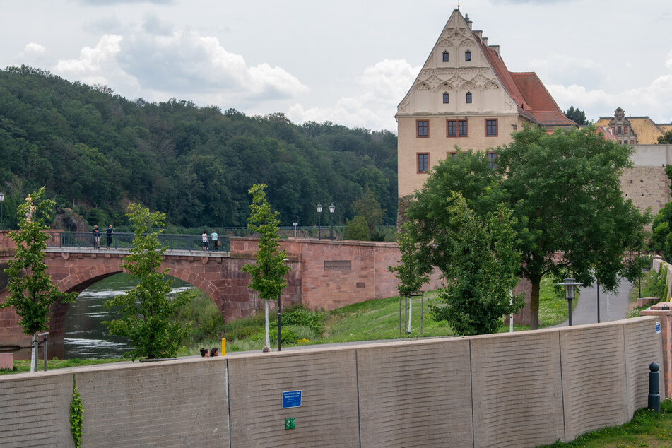 Nach elf Jahren Bauzeit wurde die Hochwasserschutzanlage in Grimma fertiggestellt.