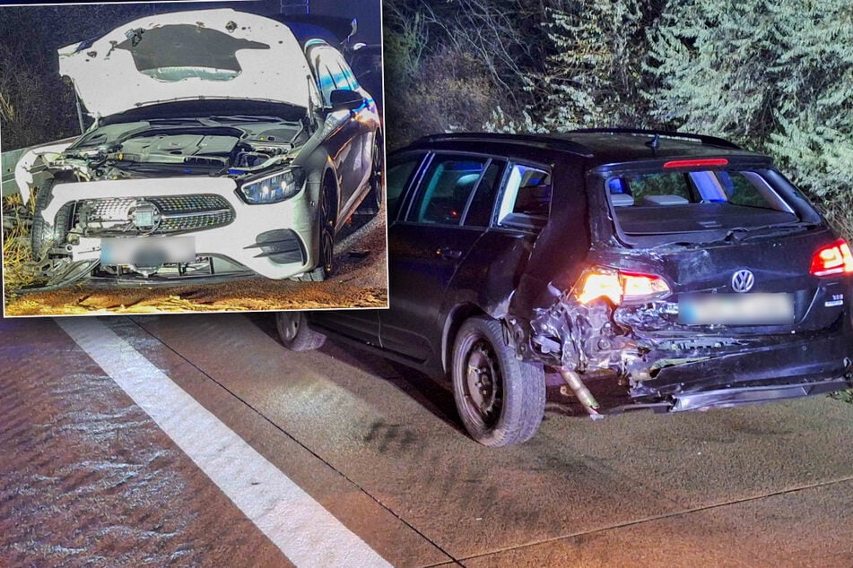 Unfall A9: Verletzte bei Crash auf der A9: Mercedes und VW krachen beim Überholen zusammen
