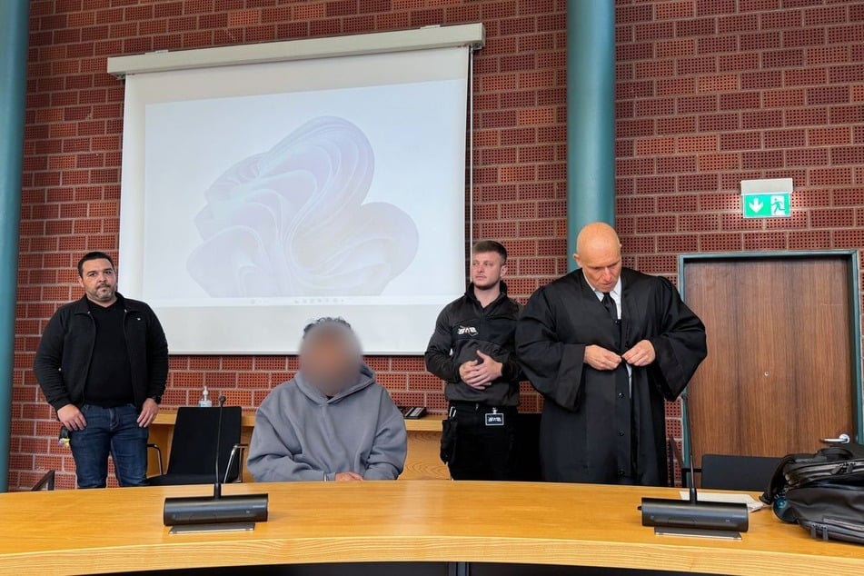 Der Angeklagte (50) äußerte sich bereits vor Gericht.