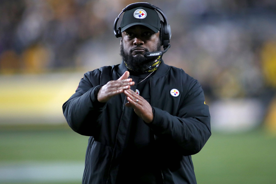 Mike Tomlin, head coach of the Pittsburgh Steelers, oversaw an important win over the Titans.