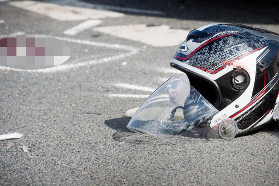 Tödlicher Unfall: 17-jähriger Traktorfahrer übersieht Motorradfahrer