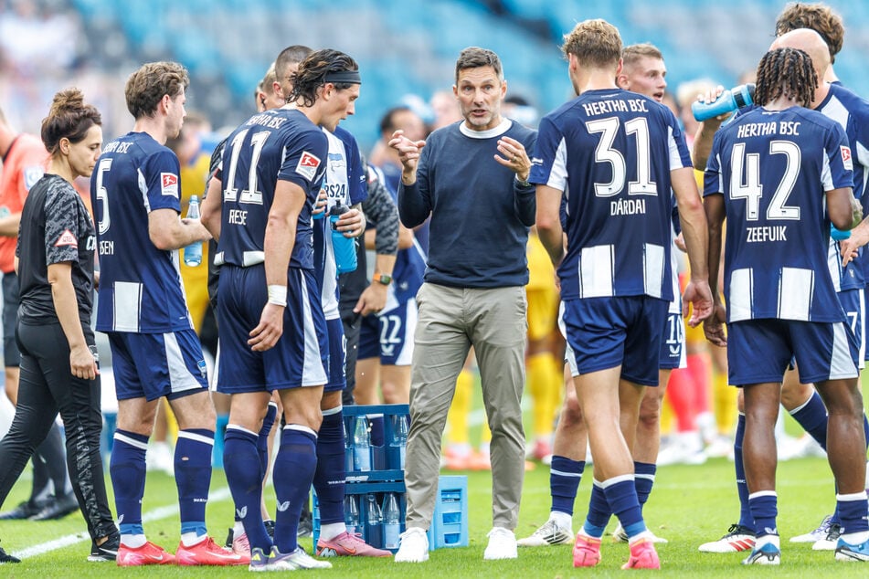 Trainer Stefan Leitl (48, M.) will die Heimmisere intern nicht groß zum Thema machen.