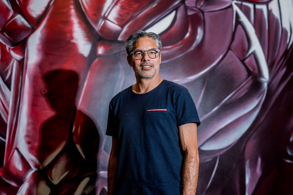Nachwuchschef David Wagner (53) hat den klaren Auftrag, Spieler in die erste Mannschaft zu bekommen.