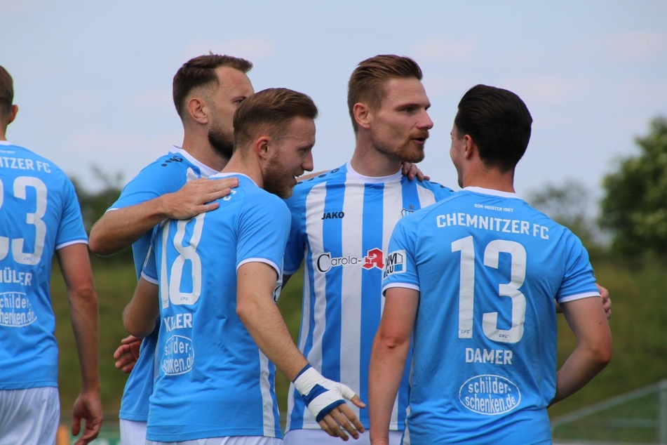 Freude nach dem 1:0 für Chemnitz - doch die Führung konnten die Himmelblauen nicht einmal bis zur Pause halten.