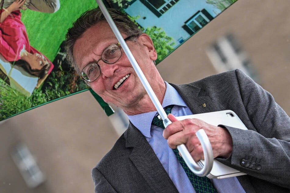 Bausenator Christian Gaebler (61, SPD) hat am Mittwoch die Grabungsstelle besucht.