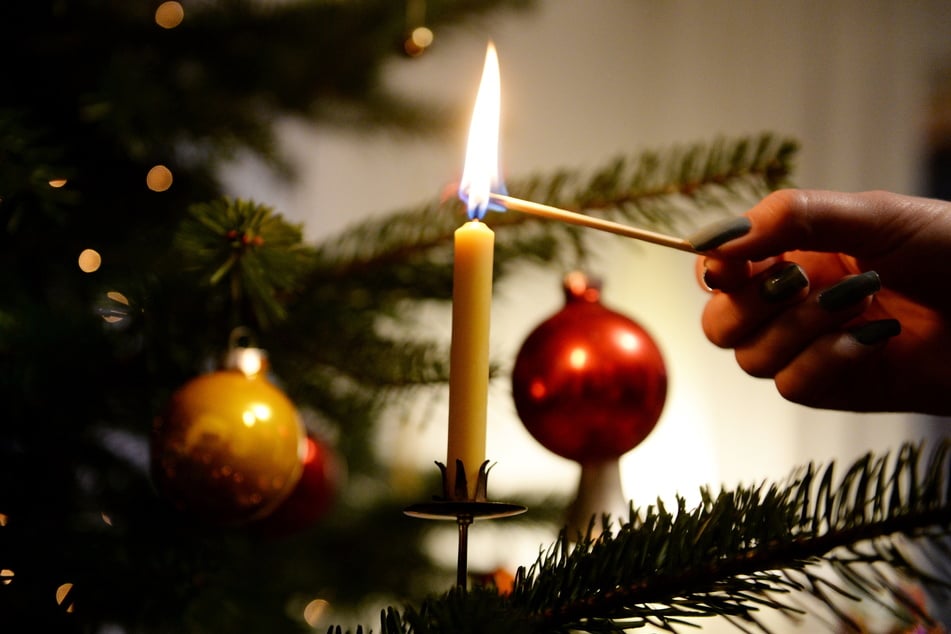 Zum Zauber der Weihnacht gehören Märchen für viele Menschen dazu. (Symbolbild)