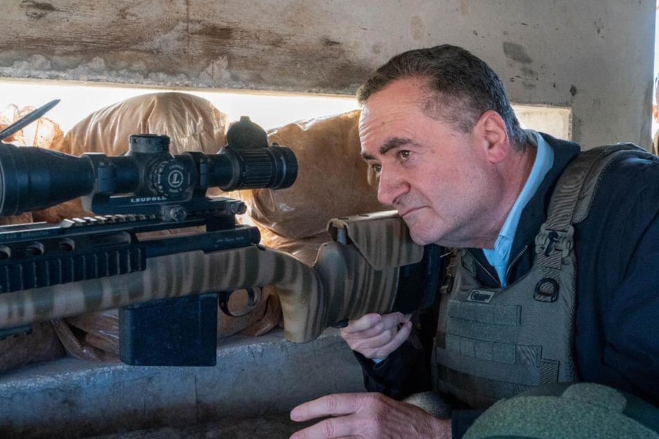 Israels Verteidigungsminister Israel Katz (70) schwört seine Landsleute weiter auf den Krieg ein.