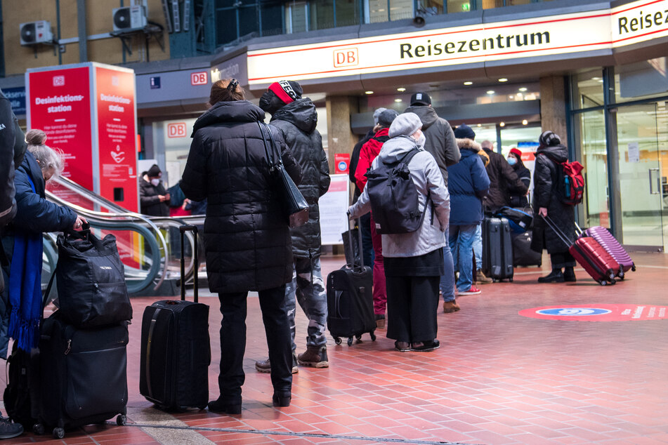 Sturmtief! Deutsche Bahn und Metronom stellen Regionalverkehr im Norden ein