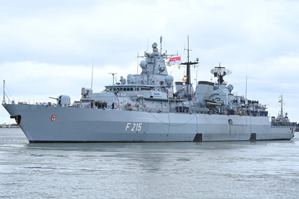 Die Fregatte "Brandenburg" hat ihren Heimathafen Wilhelmshaven am heutigen Sonntag planmäßig in Richtung Mittelmeer verlassen.