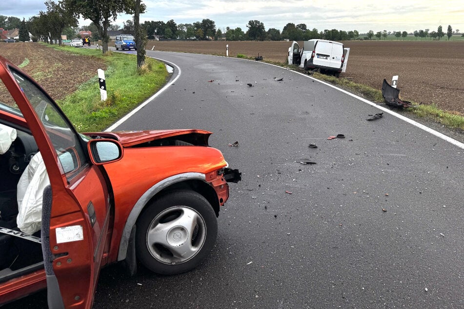 Auf der Straße Am Ring bei Mutschlena ist es am Freitagmorgen zu einem schweren Unfall gekommen.