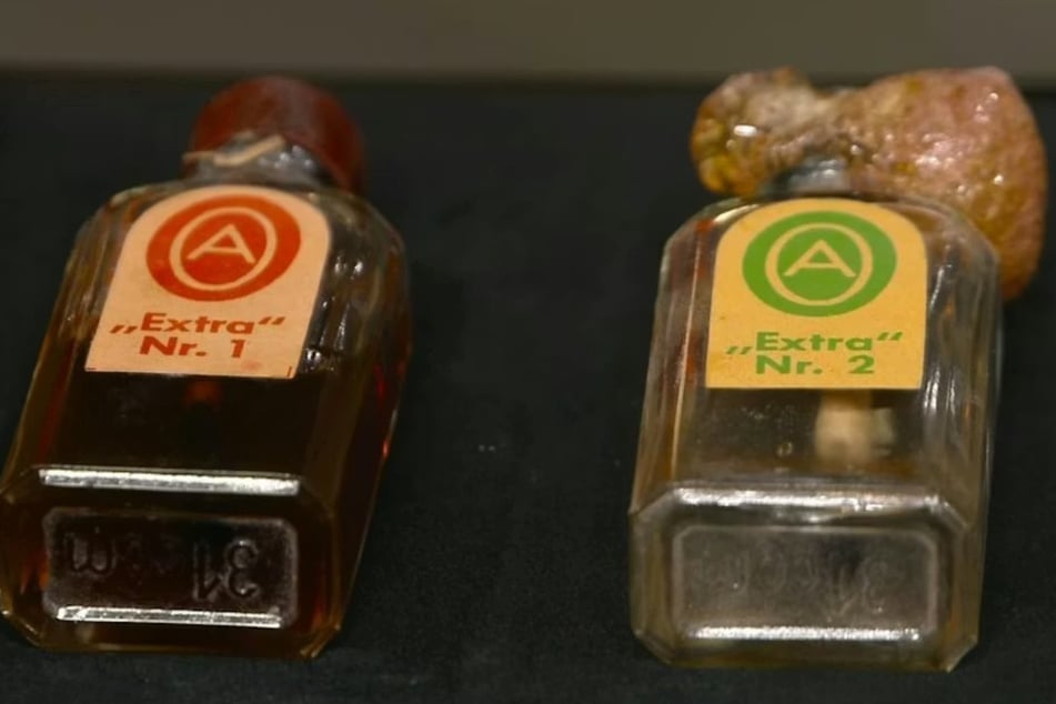 Das Korrektur-Set für abstehende Ohren aus der Zeit zwischen 1948 und 1950 soll laut Expertise nur einen Euro wert sein.