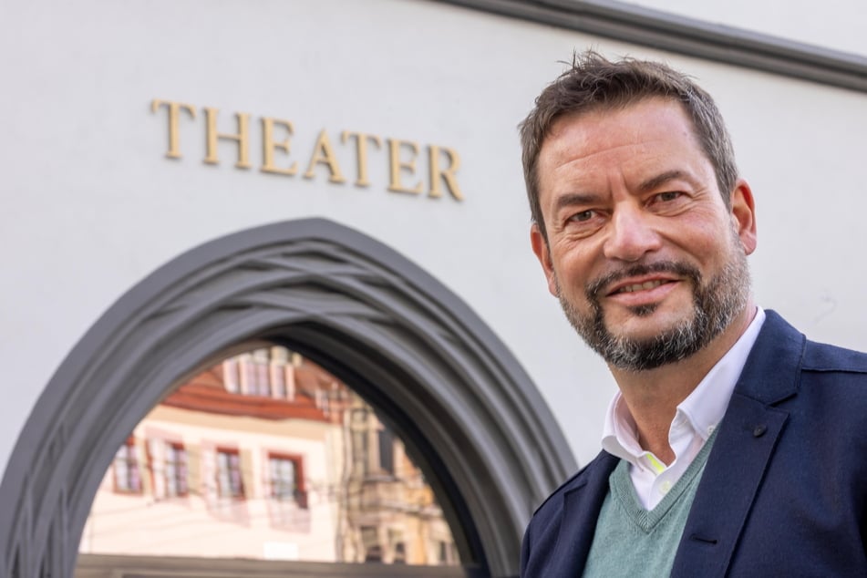 Dirk Löschner (57) ist seit knapp vier Jahren Generalintendant am Theater Plauen/Zwickau.