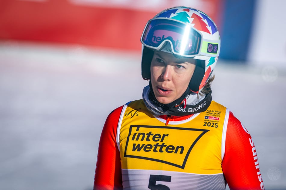 Beim Abfahrtstraining in St. Moritz stürzte Michelle Gisin (32) und verletzte sich schwer an Knie, Handgelenk und Halswirbelsäule.