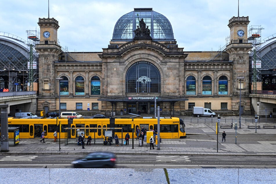 Am Dresdner Hauptbahnhof sorgten zwei aggressive Personen für Ärger. (Symbolbild)