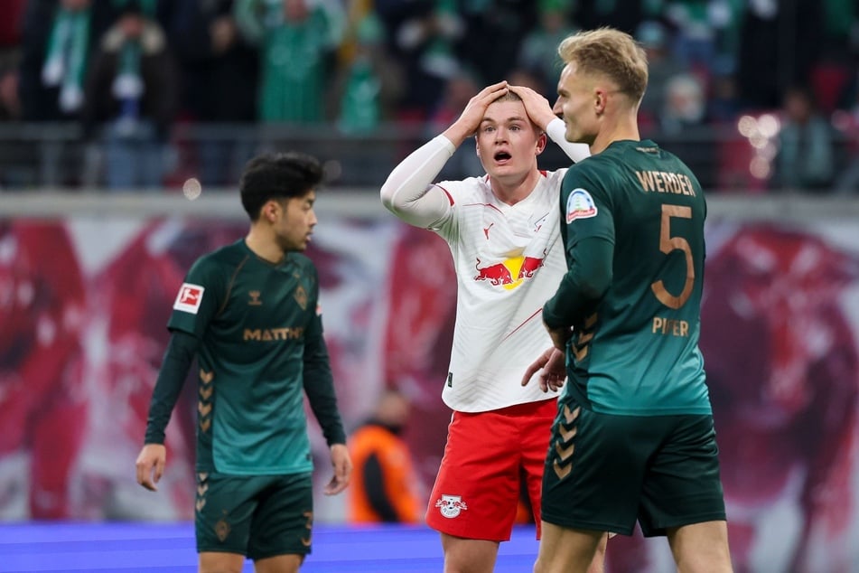 Conrad Harder, der für Romulo in der Startelf stand, fand im ersten Durchgang noch nicht so richtig in die Partie.