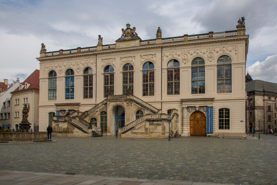 Das Verkehrsmuseum in Dresden lädt ein.