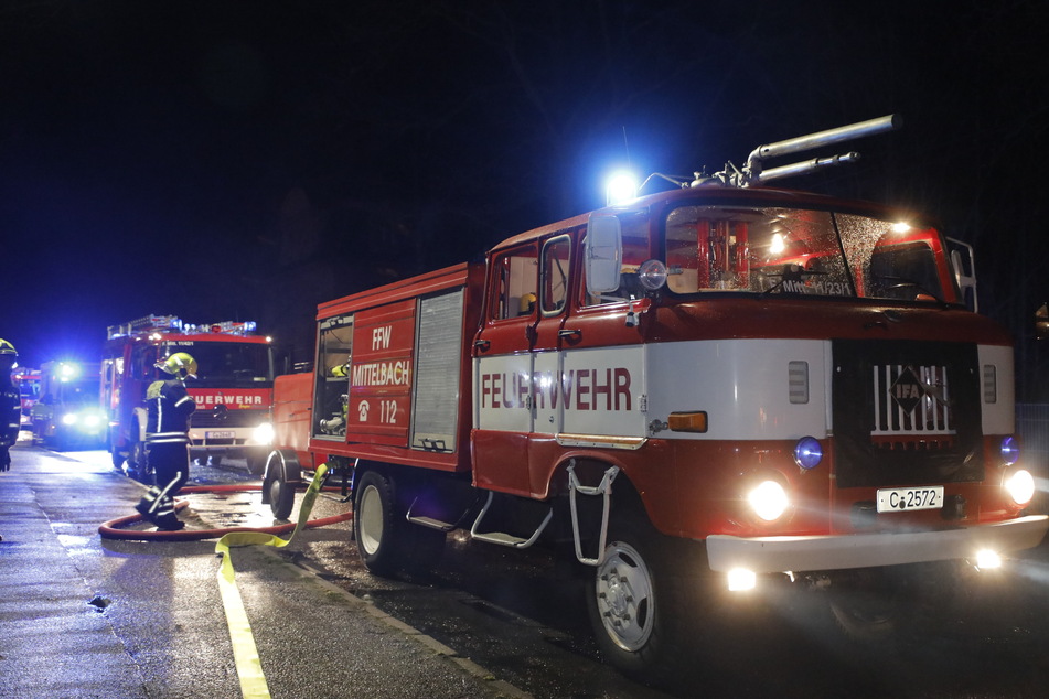 Die Feuerwehr beim Einsatz in Siegmar im Februar 2020.