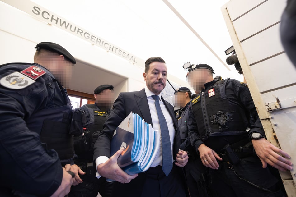 René Benko (48) muss hinter Gitter.
