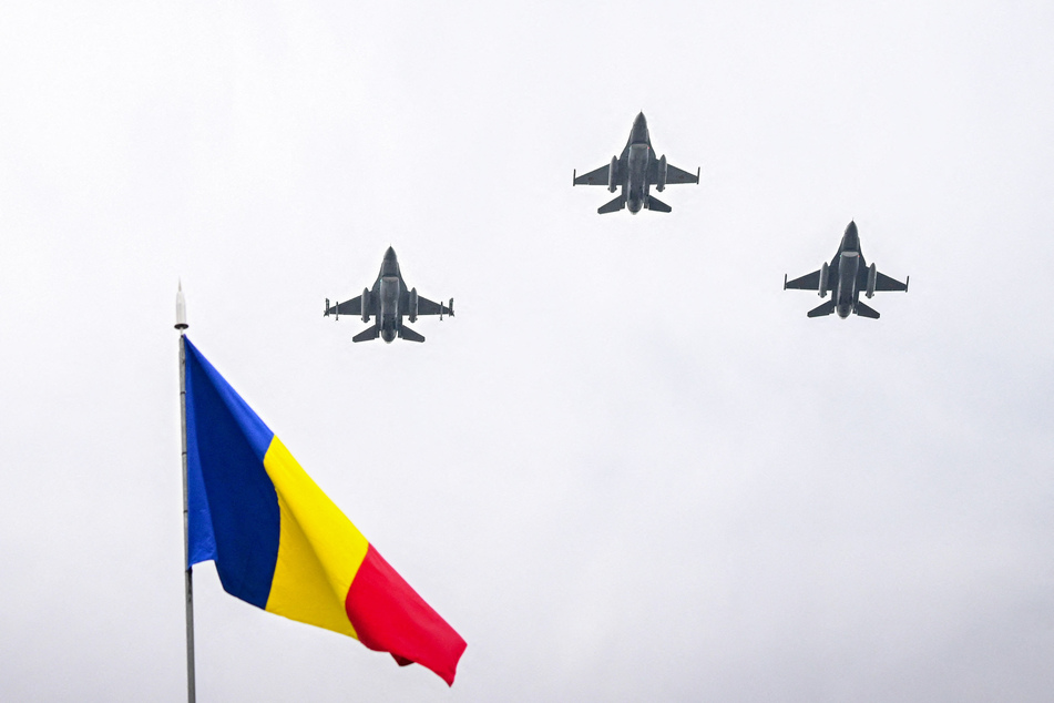Die Luftwaffe beteiligt sich an der Sicherung des rumänischen Luftraums.