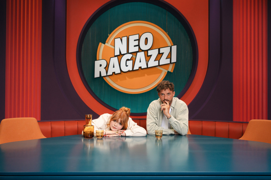 Sophie Passmann (29, l.) und Tommi Schmitt (34) starten ab September mit ihrer neuen Show namens "Neo Ragazzi".