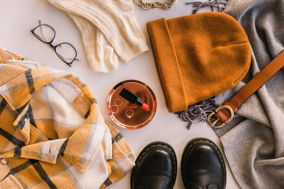 Fall basics can make autumnal fashion a breeze.