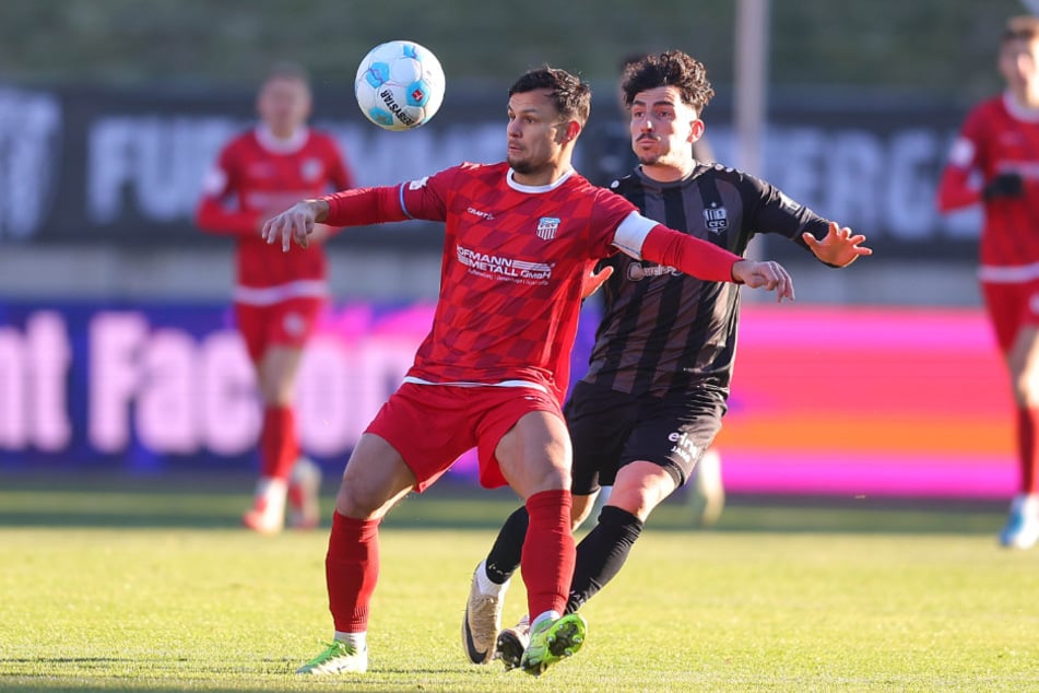 Andrey Startsev (31, v.) wechselte bereits 2024 von Rot-Weiß Erfurt nach Zwickau.