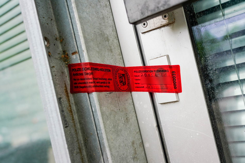 In einem Wohnhaus fand die Polizei einen weiteren Toten.