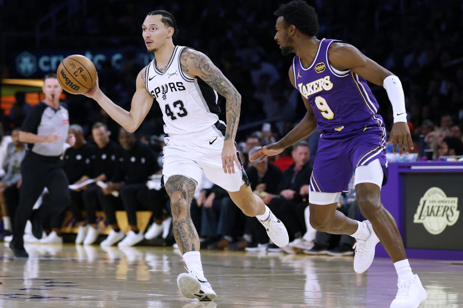 Die Schwester von Guard Lindy Waters III (28, l.) soll im Zentrum eines Fremdgeh-Skandals bei den San Antonio Spurs stehen.