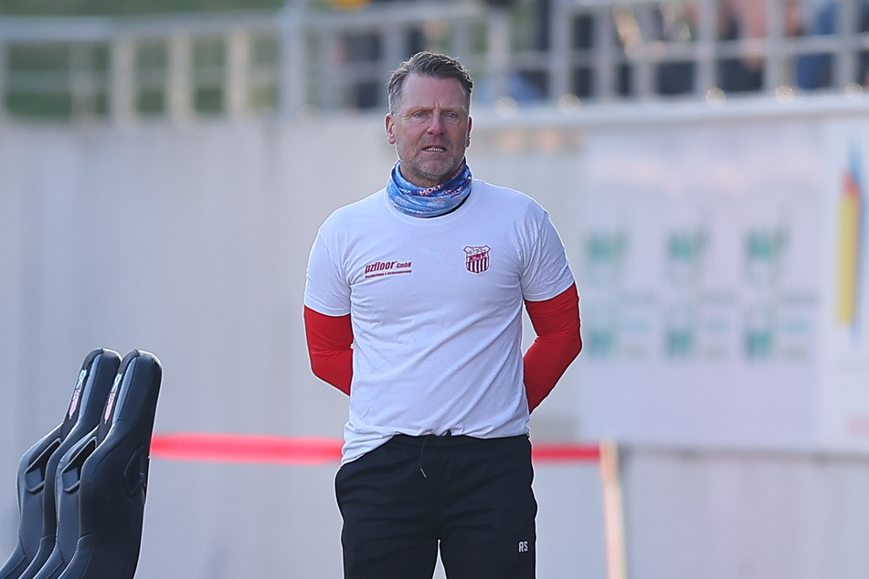 FSV-Coach Rico Schmitt (56).