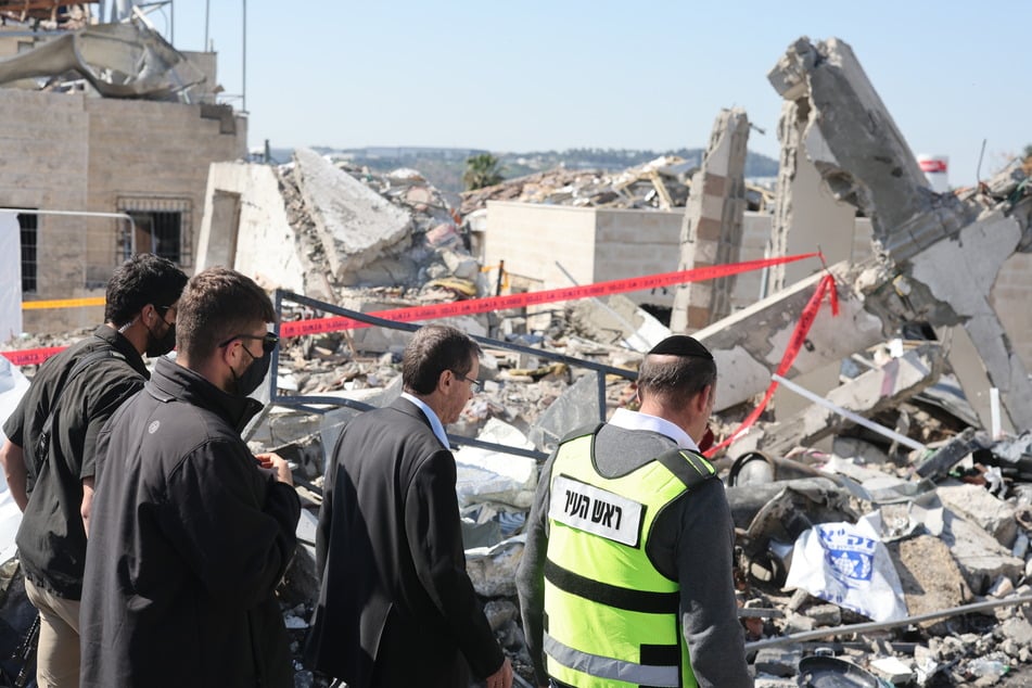 Die Stadt Bet Schemesch wurde von einer ballistischen Rakete getroffen.