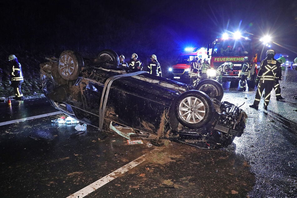 Schnell waren Einsatzkräfte vor Ort, welche die Unfallstelle absicherten.