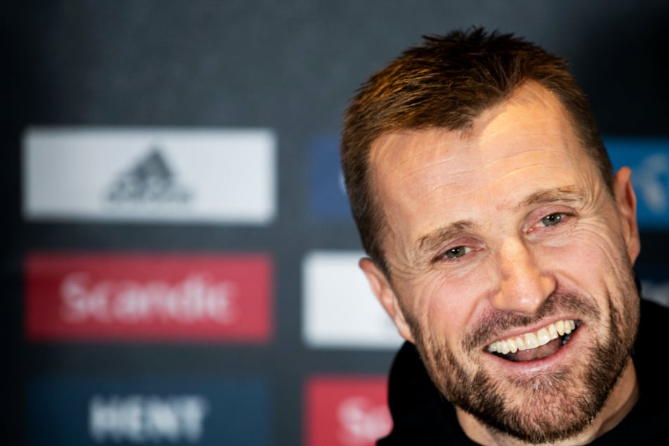 Erstligisten entlassen reihenweise Fußballer und Personal wegen Corona-Krise!