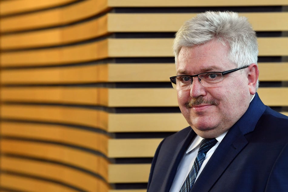 Kurt Herzberg ist Thüringens Bürgerbeauftragter. Bei ihm gilt seit Anfang März wieder Präsenzpflicht im Büro.