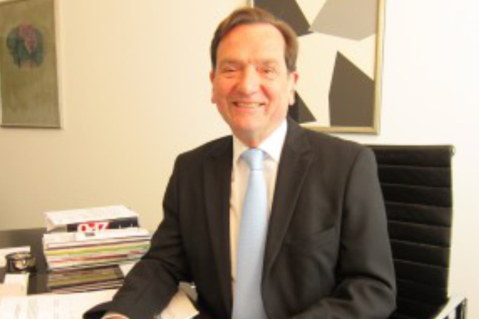 Anwalt Peter B. (†76) wurde im September 2024 beim Joggen absichtlich überfahren. Wegen Mordes wurde seine Gattin verurteilt.