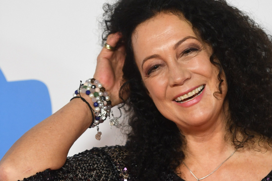 Barbara Wussow feiert ihren 60. Geburtstag bei Dreharbeiten zum neuen "Traumschiff"-Film.