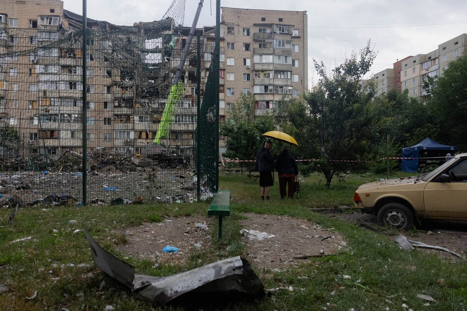 Weitere Stadtteile in Kiew wurden durch ballistische Raketen angegriffen. (Symbolbild)