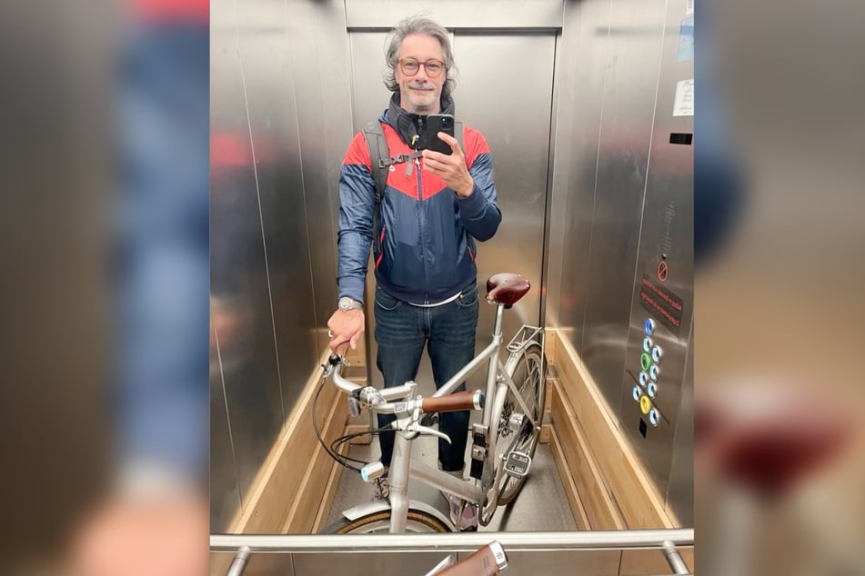 Marco Schreyl (52) hat sich im Vergleich zu seiner Zeit vor der RTL-Kamera äußerlich stark verändert.