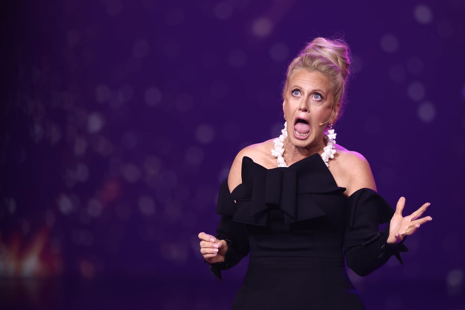 La moderadora Barbara Schönberger (51) condujo la gala con mucho humor.
