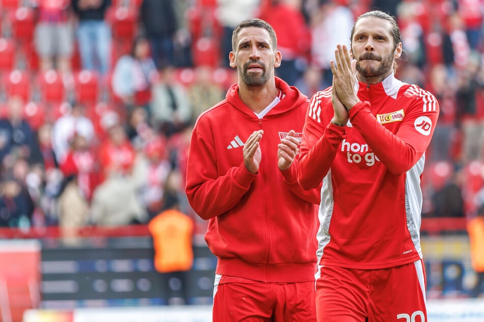 Kapitän Christopher Trimmel und Vizekapitän Rani Khedira laufen in der neuen Saison in einem Nostalgie-Trikot auf.