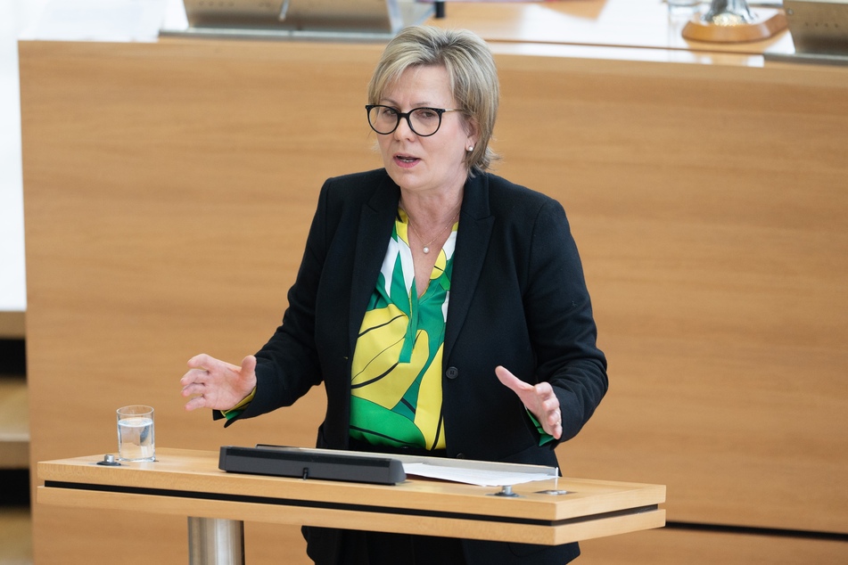 Sachsens Tourismusministerin Barbara Klepsch (57, CDU) freut sich, dass "alle sieben Tourismusregionen Zuwächse verzeichnen konnten."