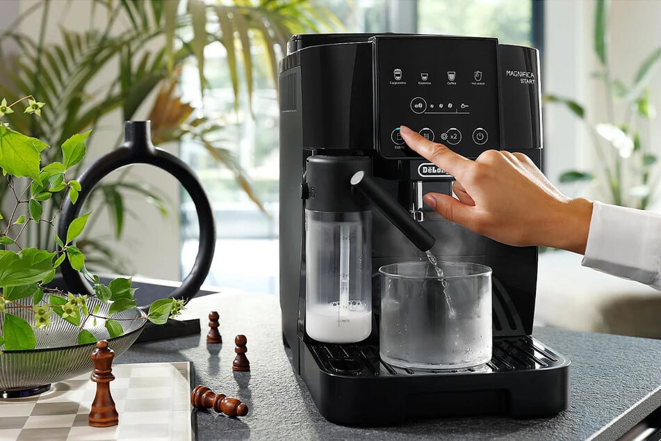 Amazon Deal: Sichert Euch die De'Longhi Magnifica mit satten Rabatten
