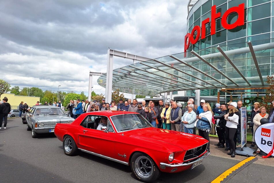 Dieses Highlight bei porta Bergheim sollten Oldtimer-Fans nicht verpassen.